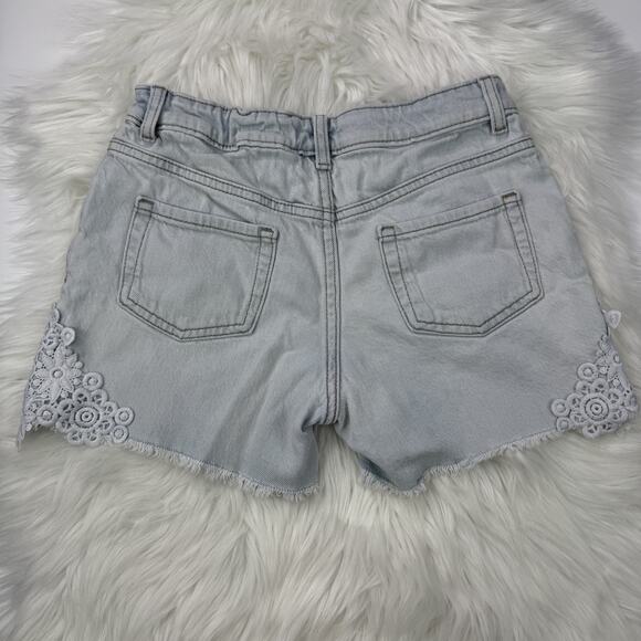 Cat & Jack Shorts Girls Large 10/12 Light Wash Denim Lace Trim Frayed Hem Summer - Picture 2 of 9